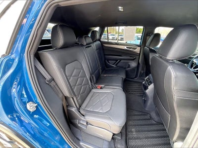2025 Volkswagen Atlas Cross Sport 2.0T SE w/Technology