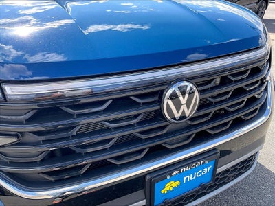 2025 Volkswagen Atlas Cross Sport 2.0T SE w/Technology