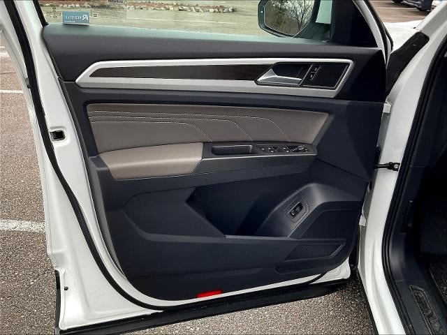 2023 Volkswagen Atlas 3.6L V6 SE w/Technology 4MOTION