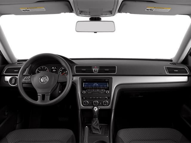 2014 Volkswagen Passat 4dr Sdn 1.8T Auto S PZEV