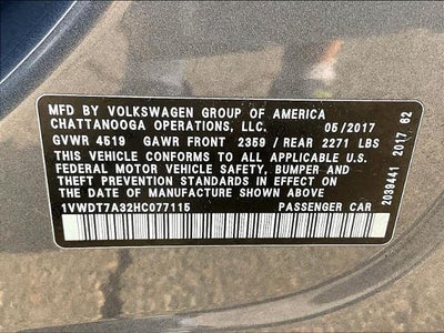 2017 Volkswagen Passat R-Line w/Comfort Pkg Auto