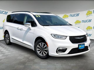 2022 Chrysler Pacifica Hybrid Limited