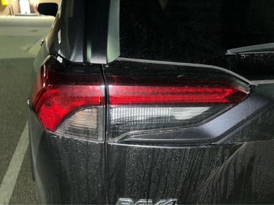 2021 Toyota RAV4 LE AWD (Natl)