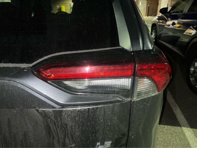 2021 Toyota RAV4 LE AWD (Natl)