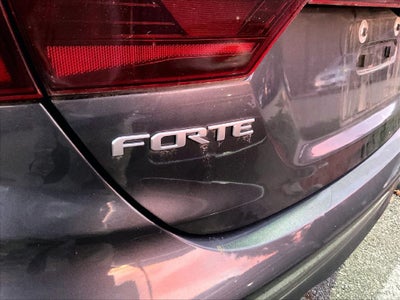 2022 Kia Forte LXS