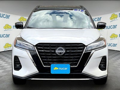 2023 Nissan Kicks SR