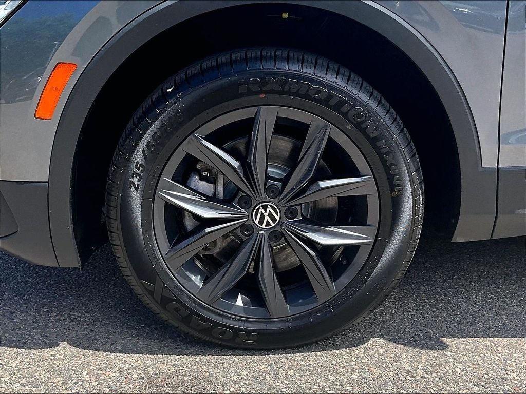 2024 Volkswagen Tiguan 2.0T SE