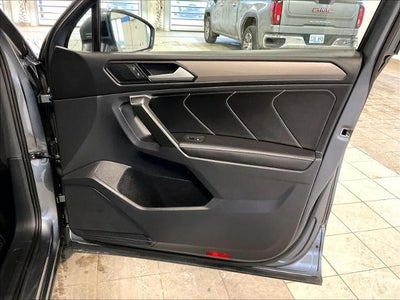 2024 Volkswagen Tiguan 2.0T SE 4MOTION