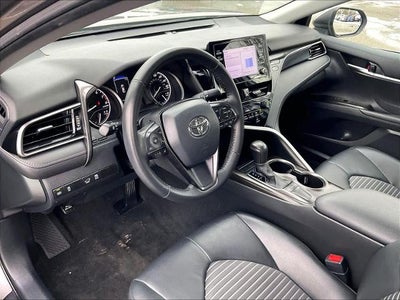 2024 Toyota Camry SE Auto (SE)