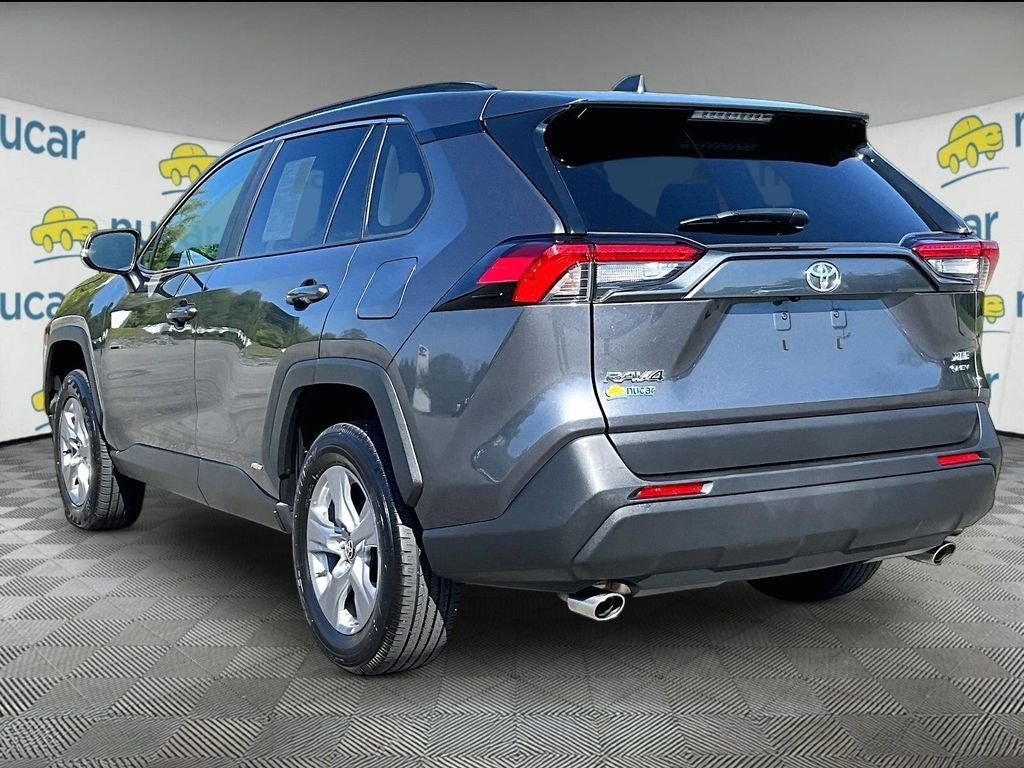 2025 Toyota RAV4 Hybrid XLE