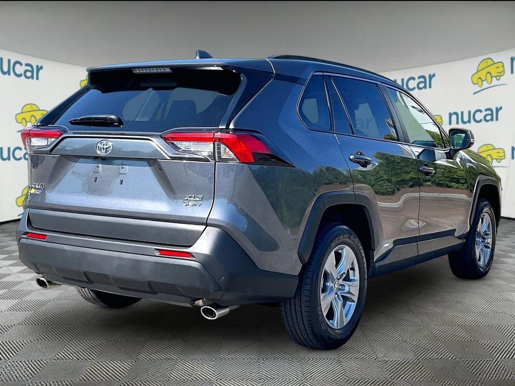 2025 Toyota RAV4 Hybrid XLE