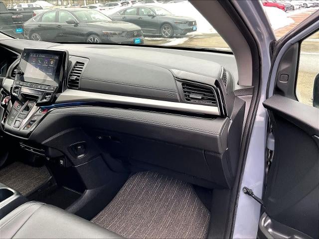 2023 Honda Odyssey Touring Auto