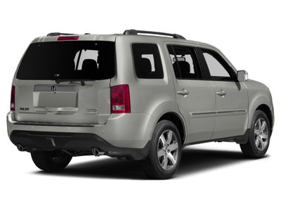 2015 Honda Pilot 4WD Touring with DVD Rear Entertainment System and Navigation