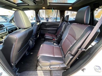 2022 Honda Pilot Black Edition AWD