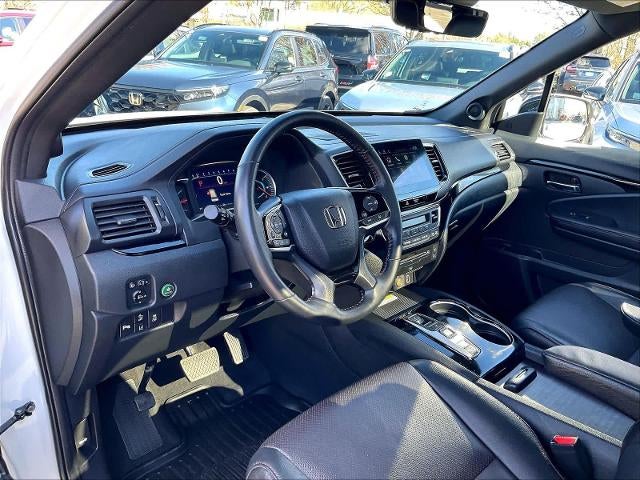 2022 Honda Pilot Black Edition AWD