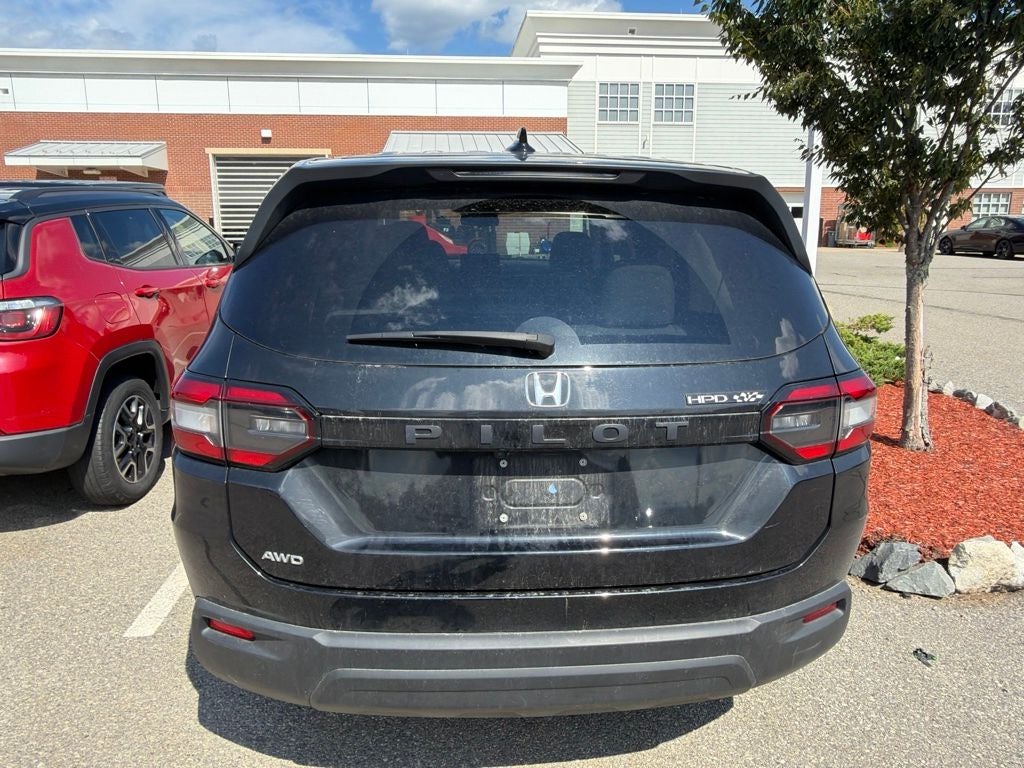 2023 Honda Pilot LX