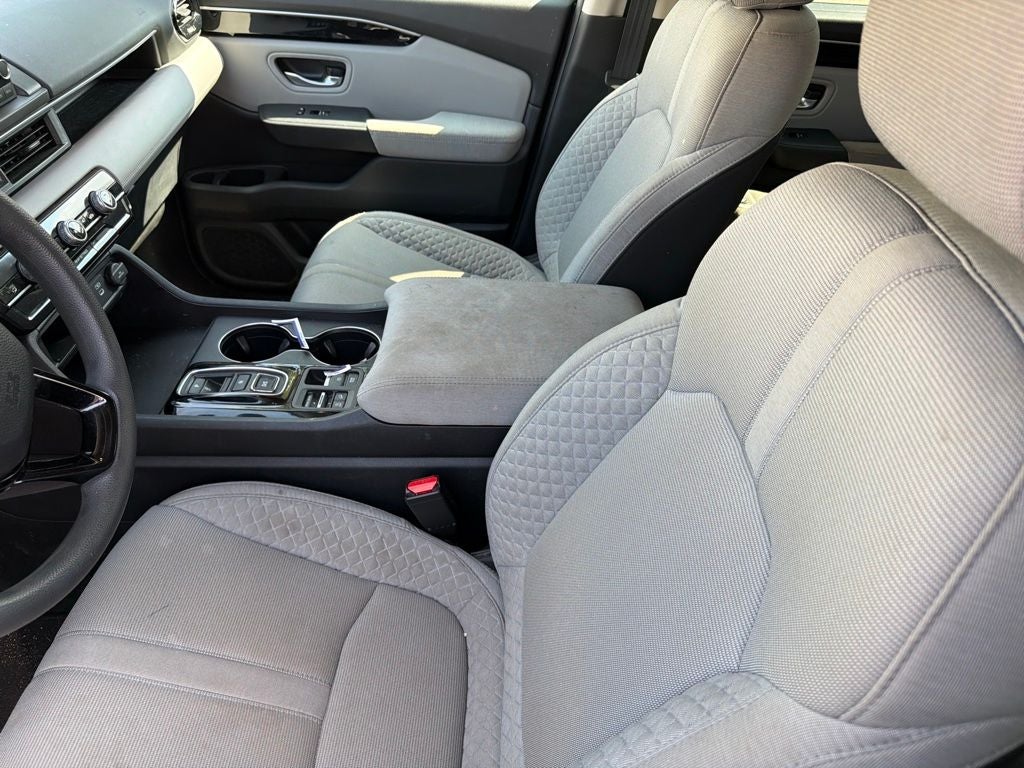 2023 Honda Pilot LX