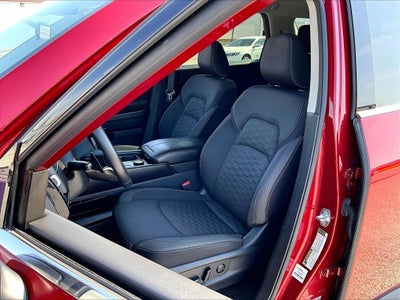 2023 Nissan Pathfinder SV