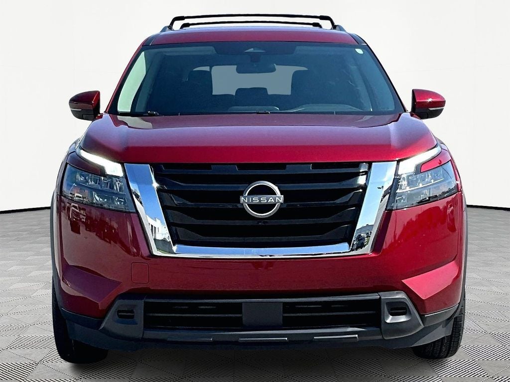 2023 Nissan Pathfinder SV