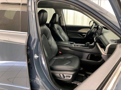 2025 Toyota Grand Highlander Limited FWD (Natl)