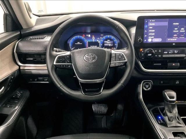 2025 Toyota Grand Highlander Limited FWD (Natl)