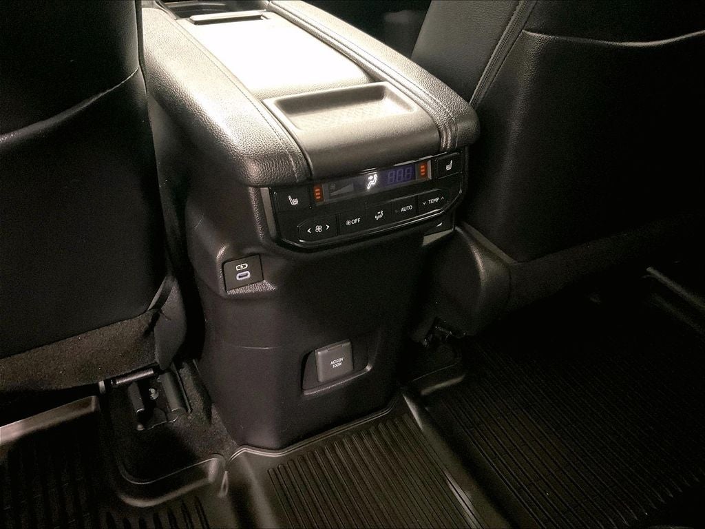 2025 Toyota Grand Highlander Limited FWD (Natl)