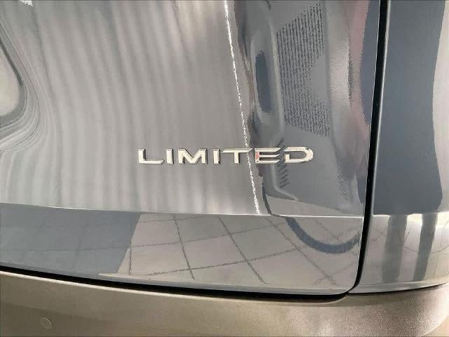2025 Toyota Grand Highlander Limited FWD (Natl)