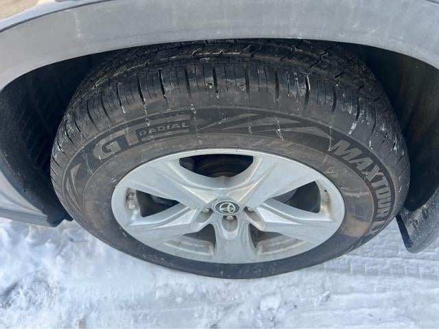 2021 Toyota Highlander LE AWD (SE)