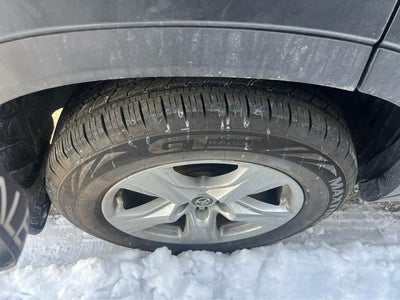 2021 Toyota Highlander LE AWD (SE)