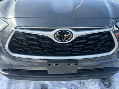 2021 Toyota Highlander LE AWD (SE)