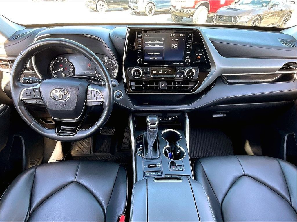 2021 Toyota Highlander XLE