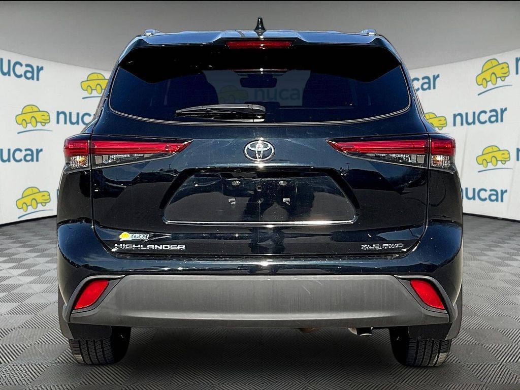 2021 Toyota Highlander XLE