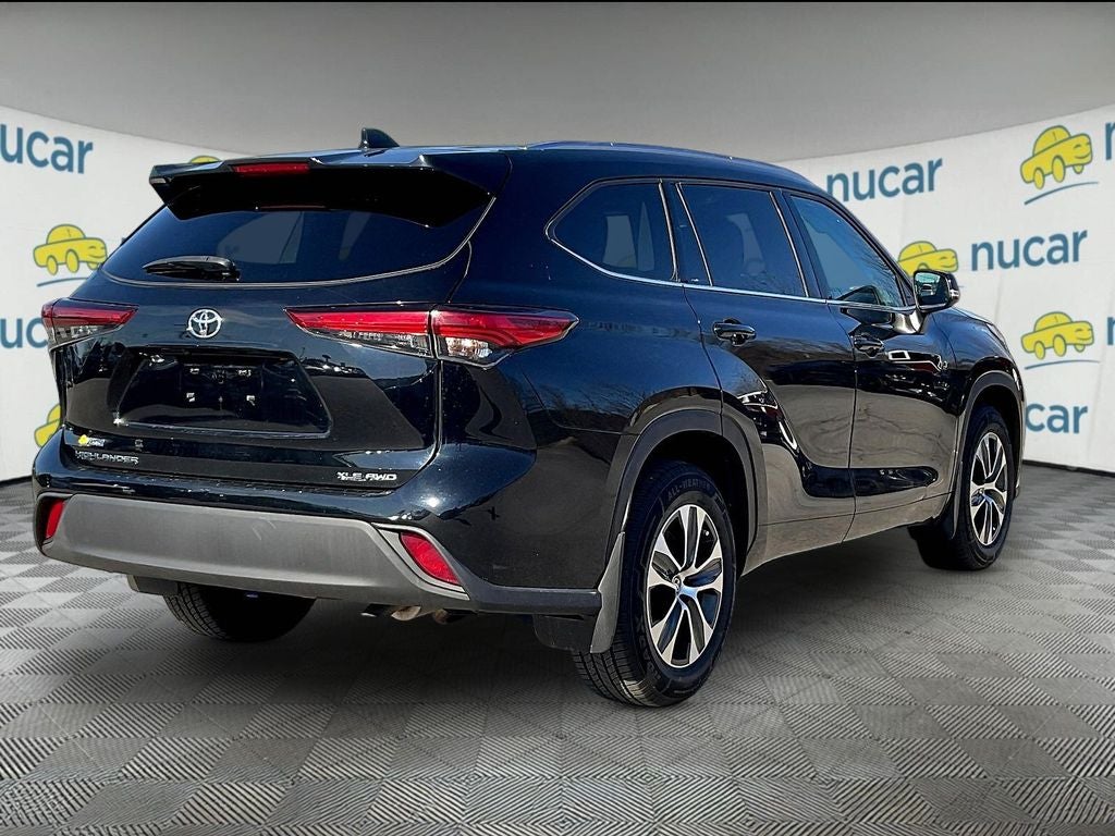 2021 Toyota Highlander XLE