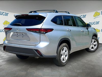 2023 Toyota Highlander LE