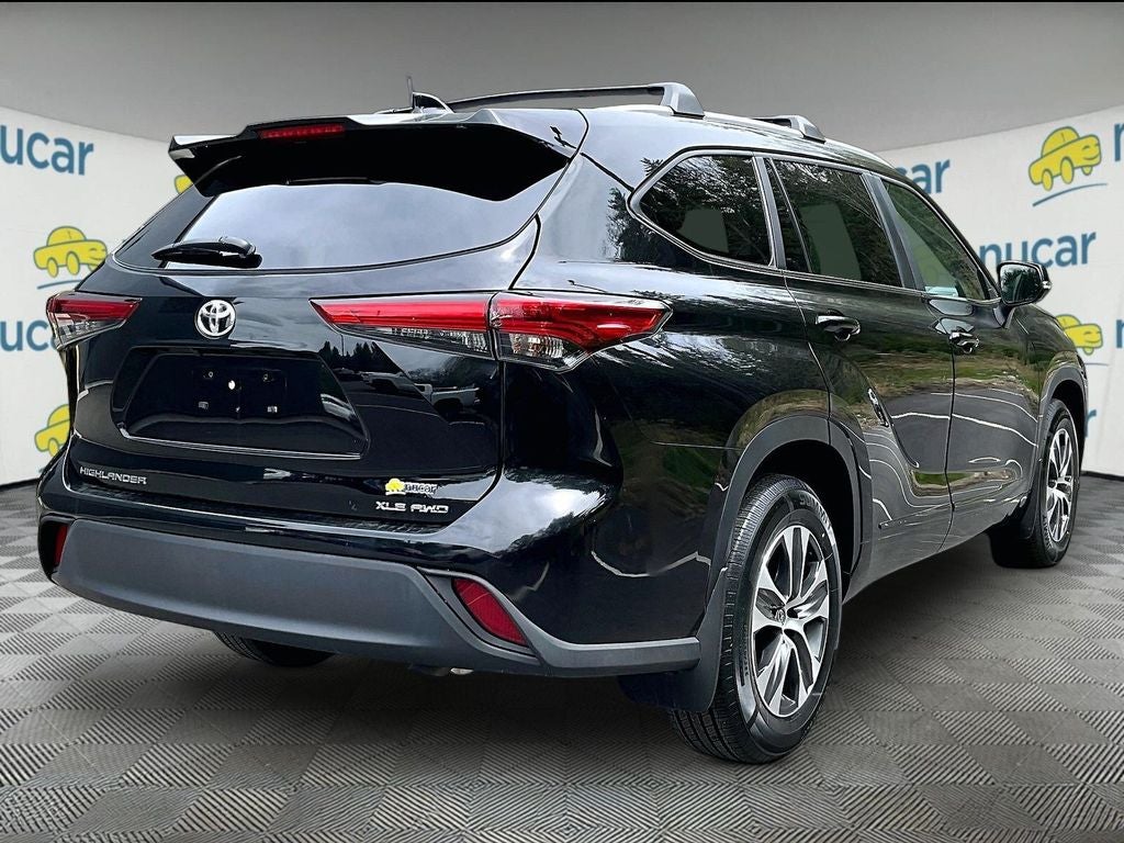 2023 Toyota Highlander XLE