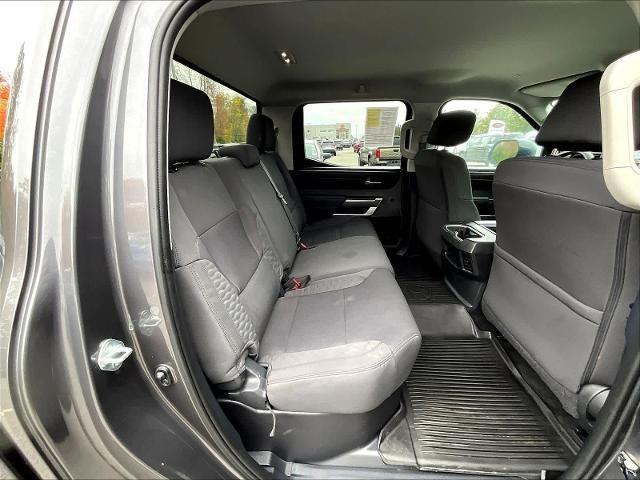 2022 Toyota Tundra 4WD 4WD SR5 CrewMax 5.5' Bed (SE)