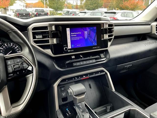 2022 Toyota Tundra 4WD 4WD SR5 CrewMax 5.5' Bed (SE)