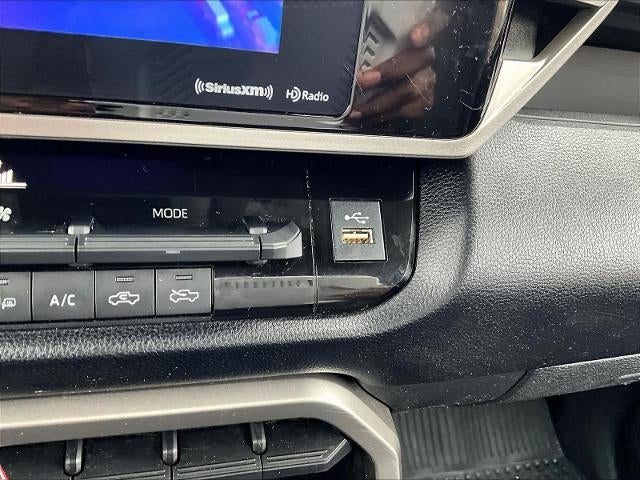 2022 Toyota Tundra 4WD 4WD SR5 CrewMax 5.5' Bed (SE)