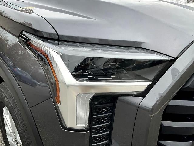 2022 Toyota Tundra 4WD 4WD SR5 CrewMax 5.5' Bed (SE)