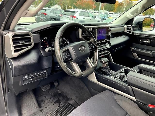 2022 Toyota Tundra 4WD 4WD SR5 CrewMax 5.5' Bed (SE)