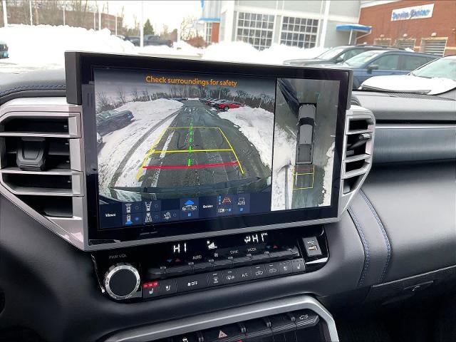 2025 Toyota Tundra 4WD 4WD Platinum CrewMax 5.5' Bed (Natl)