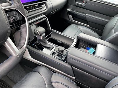 2025 Toyota Tundra 4WD 4WD Platinum CrewMax 5.5' Bed (Natl)