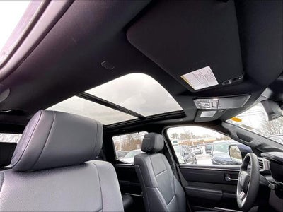 2025 Toyota Tundra 4WD 4WD Platinum CrewMax 5.5' Bed (Natl)