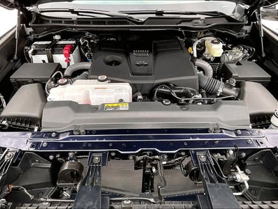 2025 Toyota Tundra 4WD 4WD Platinum CrewMax 5.5' Bed (Natl)