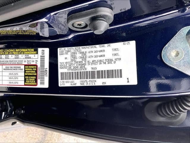 2025 Toyota Tundra 4WD 4WD Platinum CrewMax 5.5' Bed (Natl)