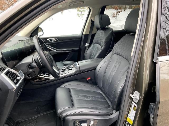 2024 BMW X7 xDrive40i Sports Activity Vehicle