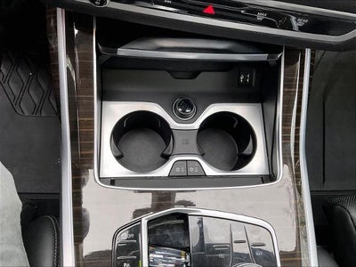 2024 BMW X7 xDrive40i Sports Activity Vehicle