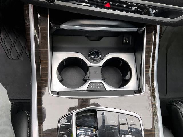 2024 BMW X7 xDrive40i Sports Activity Vehicle