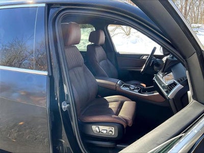 2025 BMW X5 xDrive50e Plug-In Hybrid