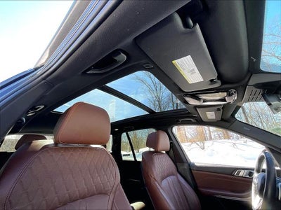 2025 BMW X5 xDrive50e Plug-In Hybrid